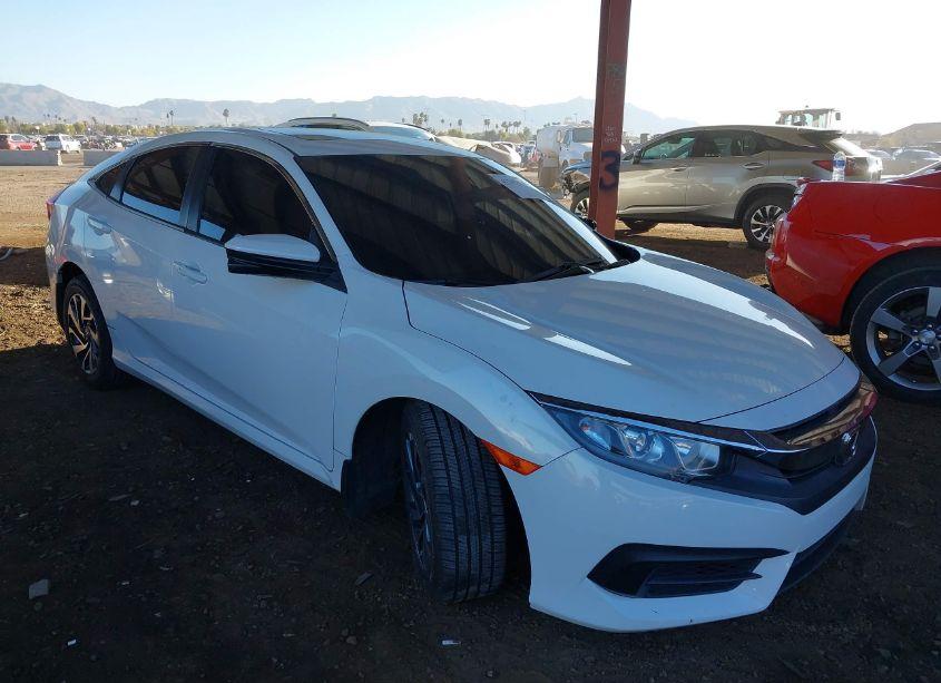 2017 Honda Civic EX (VIN 19XFC2F77HE060913) main photo