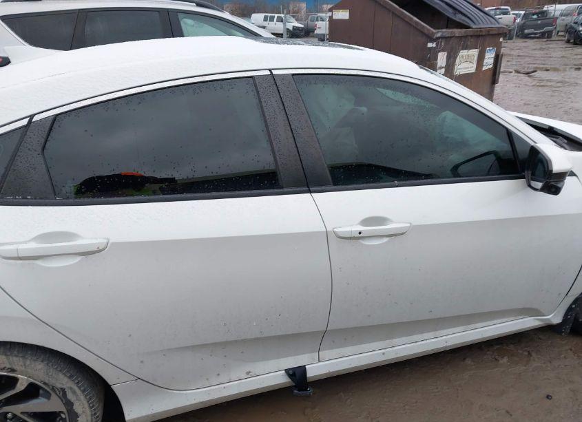 Photo 13 of 2017 Honda Civic EX (VIN 19XFC2F77HE080322)
