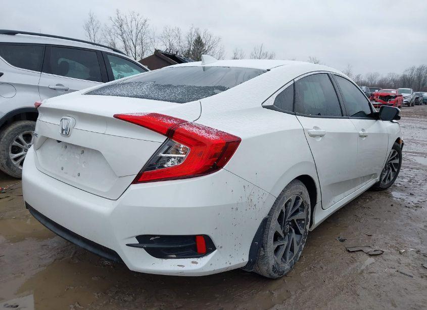 Photo 4 of 2017 Honda Civic EX (VIN 19XFC2F77HE080322)