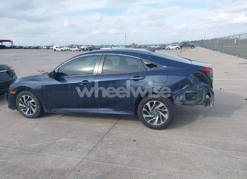 Photo 14 of 2018 Honda Civic EX (VIN 19XFC2F77JE017193)