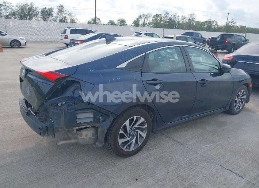 Photo 4 of 2018 Honda Civic EX (VIN 19XFC2F77JE017193)