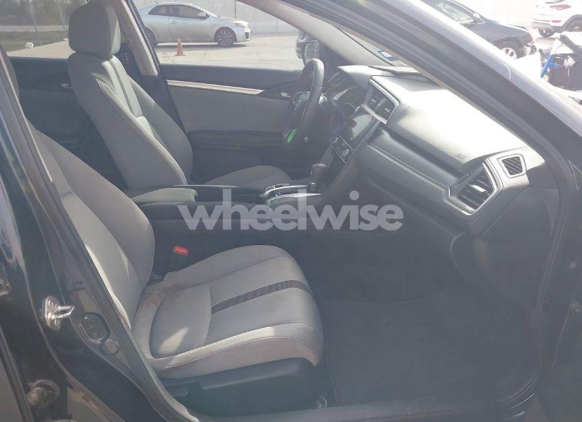 Photo 5 of 2018 Honda Civic EX (VIN 19XFC2F77JE017193)