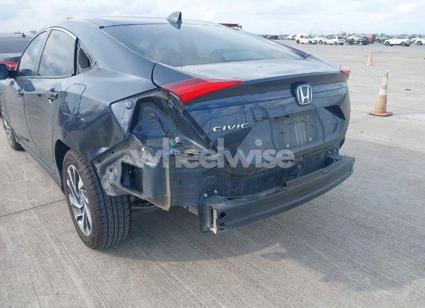 Photo 6 of 2018 Honda Civic EX (VIN 19XFC2F77JE017193)