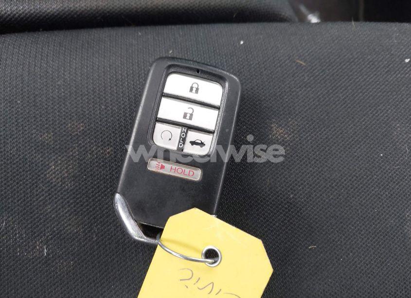 Photo 11 of 2018 Honda Civic EX (VIN 19XFC2F77JE024905)