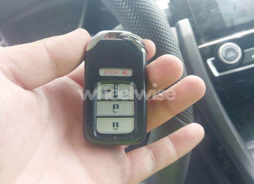 Photo 11 of 2018 Honda Civic EX (VIN 19XFC2F77JE039114)