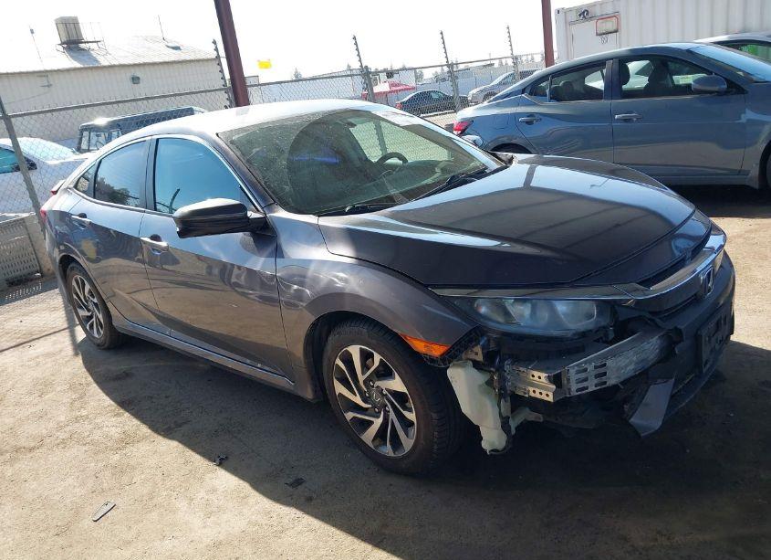 Photo 13 of 2018 Honda Civic EX (VIN 19XFC2F77JE203137)