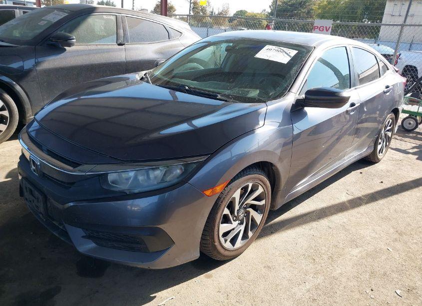 Photo 2 of 2018 Honda Civic EX (VIN 19XFC2F77JE203137)