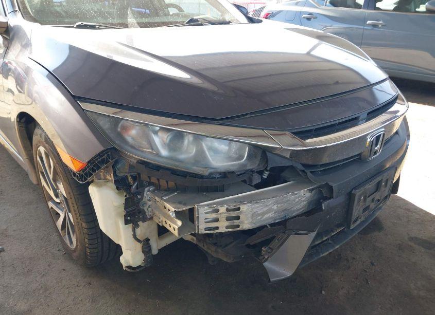 Photo 6 of 2018 Honda Civic EX (VIN 19XFC2F77JE203137)