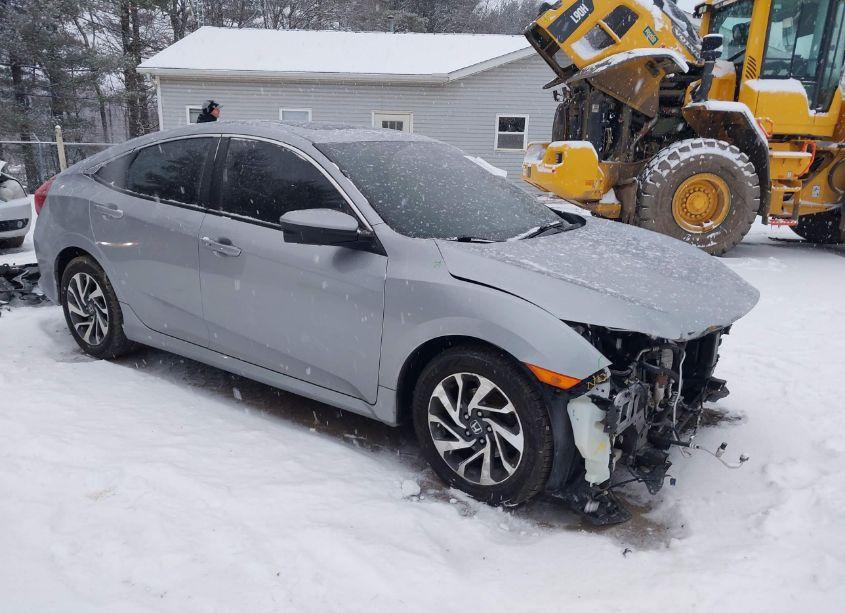 2016 Honda Civic EX (VIN 19XFC2F78GE004686) main photo