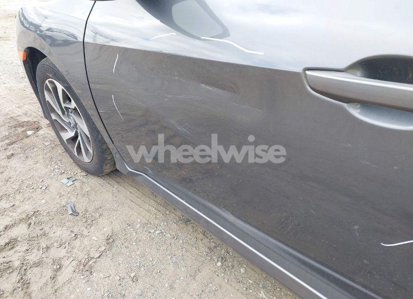 Photo 6 of 2016 Honda Civic EX (VIN 19XFC2F78GE246054)