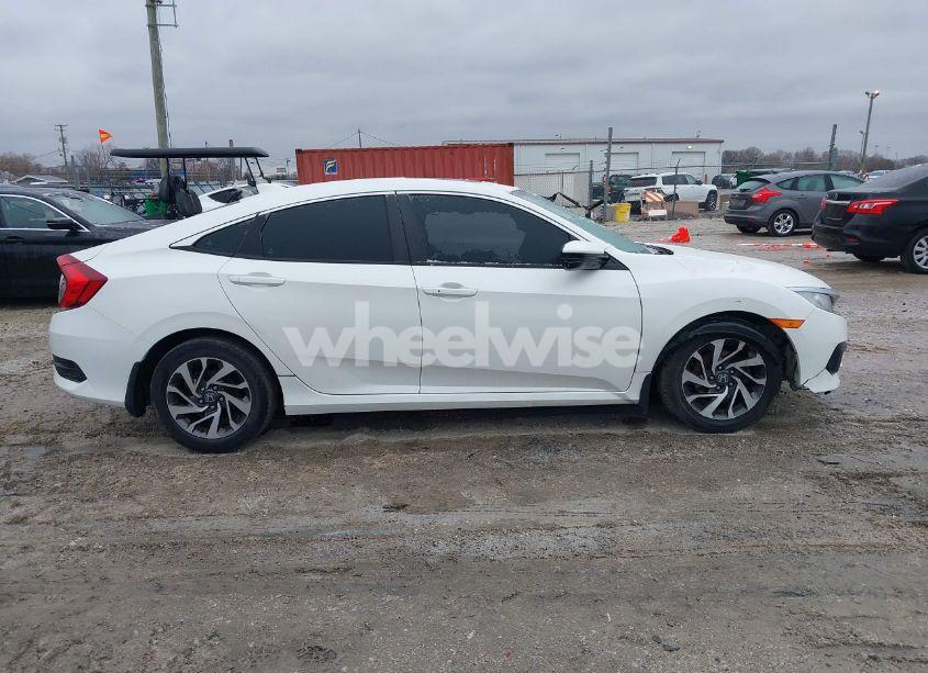Photo 13 of 2017 Honda Civic EX (VIN 19XFC2F78HE005905)
