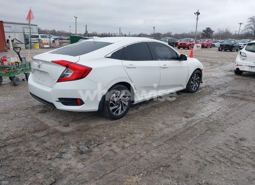 Photo 4 of 2017 Honda Civic EX (VIN 19XFC2F78HE005905)