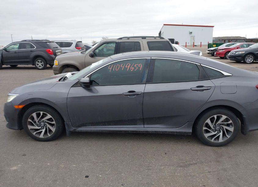 Photo 14 of 2017 Honda Civic EX (VIN 19XFC2F78HE014202)