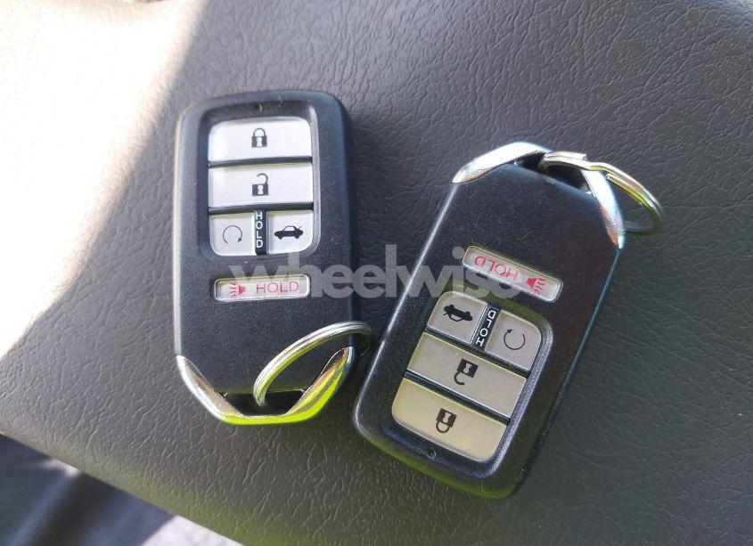 Photo 11 of 2017 Honda Civic EX (VIN 19XFC2F78HE017908)