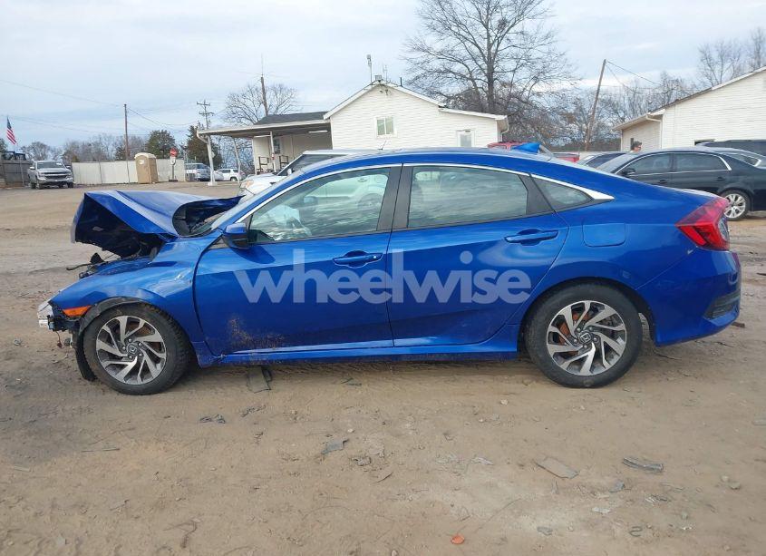 Photo 13 of 2017 Honda Civic EX (VIN 19XFC2F78HE049354)