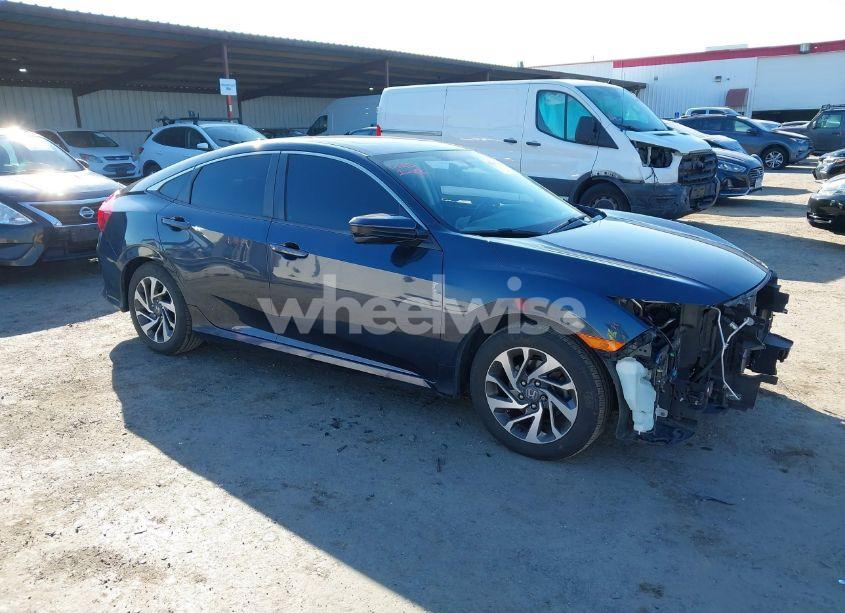 2017 Honda Civic EX (VIN 19XFC2F78HE209927) main photo