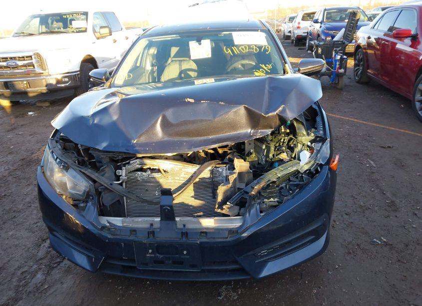 Photo 12 of 2018 Honda Civic EX (VIN 19XFC2F78JE014982)