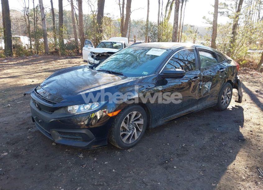 Photo 2 of 2018 Honda Civic EX (VIN 19XFC2F78JE027439)