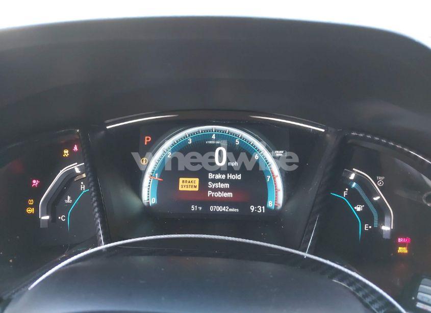 Photo 7 of 2018 Honda Civic EX (VIN 19XFC2F78JE027439)