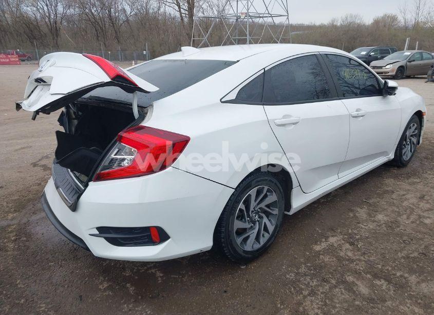 Photo 4 of 2018 Honda Civic EX (VIN 19XFC2F78JE038859)