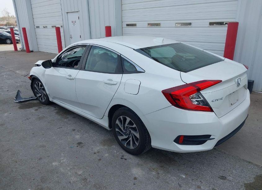 Photo 3 of 2018 Honda Civic EX (VIN 19XFC2F78JE043317)