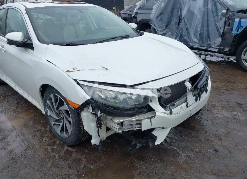 Photo 18 of 2016 Honda Civic EX (VIN 19XFC2F79GE002218)