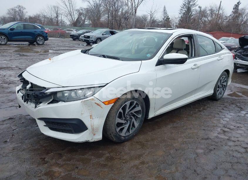 Photo 2 of 2016 Honda Civic EX (VIN 19XFC2F79GE002218)
