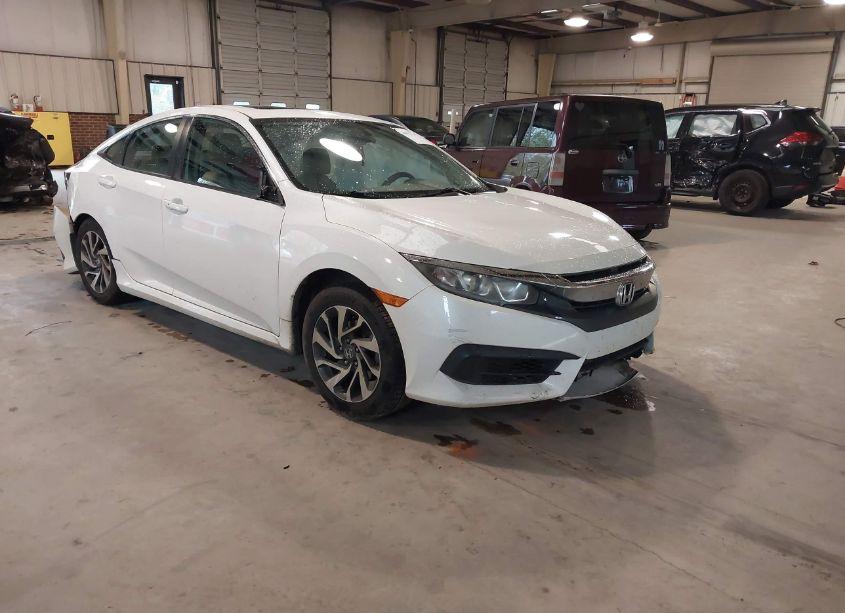2016 Honda Civic EX (VIN 19XFC2F79GE021514) main photo