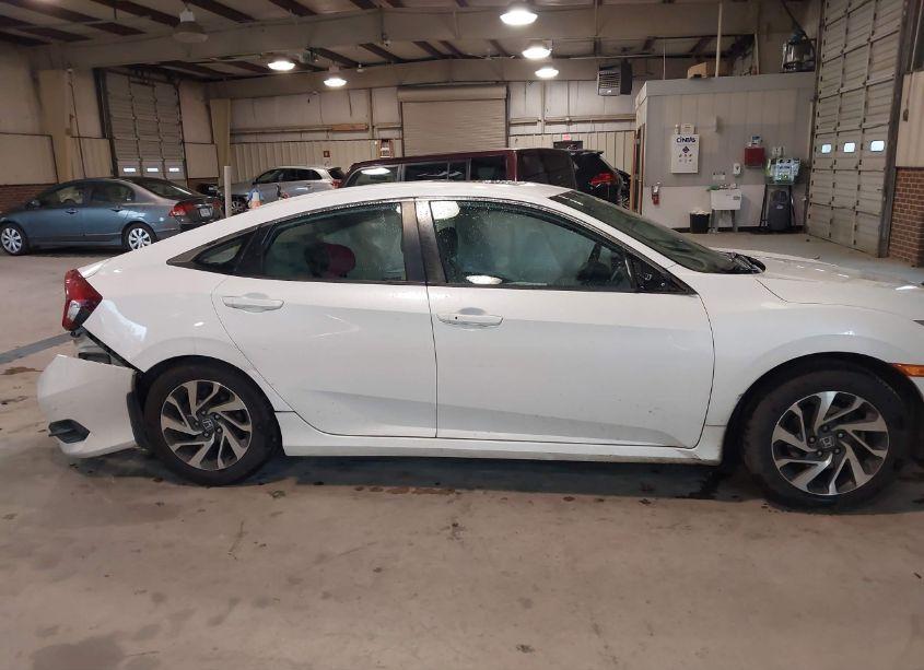 Photo 14 of 2016 Honda Civic EX (VIN 19XFC2F79GE021514)