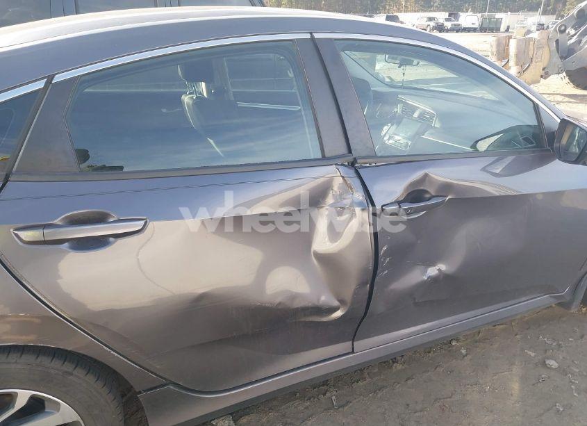 Photo 6 of 2016 Honda Civic EX (VIN 19XFC2F79GE035199)