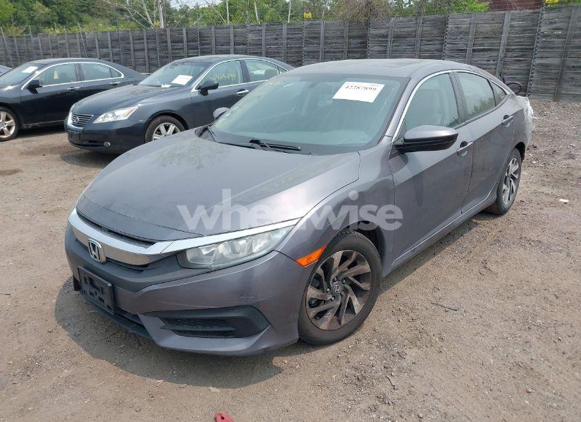 Photo 2 of 2016 Honda Civic EX (VIN 19XFC2F79GE220952)