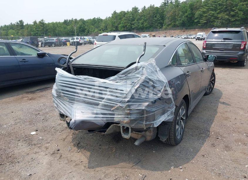 Photo 4 of 2016 Honda Civic EX (VIN 19XFC2F79GE220952)