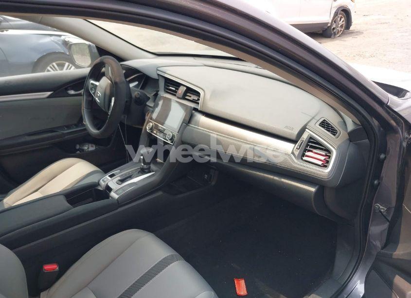 Photo 5 of 2016 Honda Civic EX (VIN 19XFC2F79GE220952)