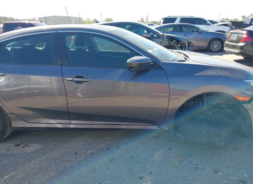 Photo 13 of 2017 Honda Civic EX (VIN 19XFC2F79HE007422)