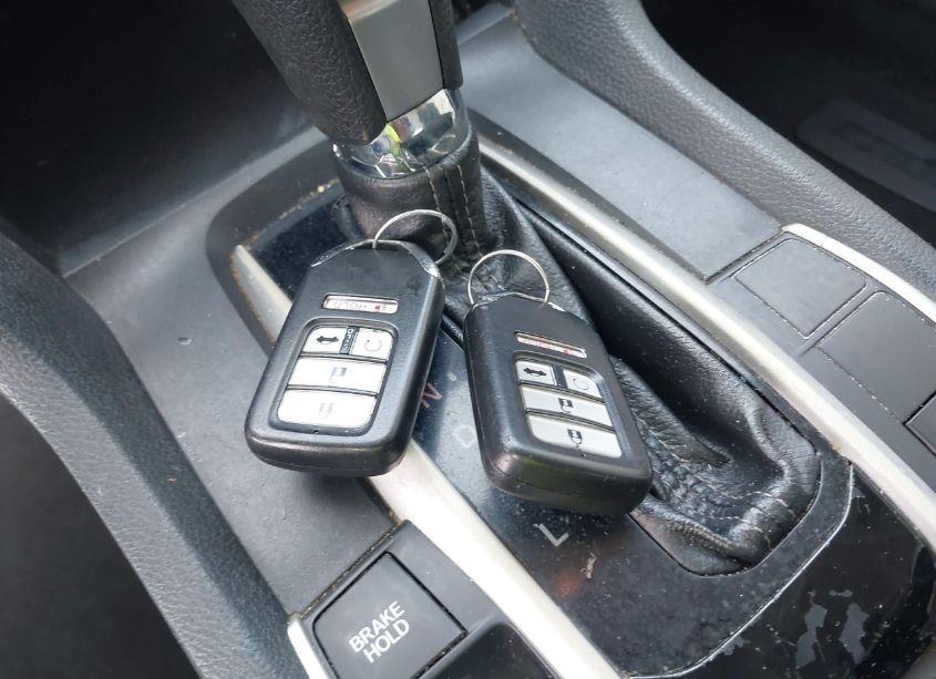 Photo 11 of 2017 Honda Civic EX (VIN 19XFC2F79HE016802)