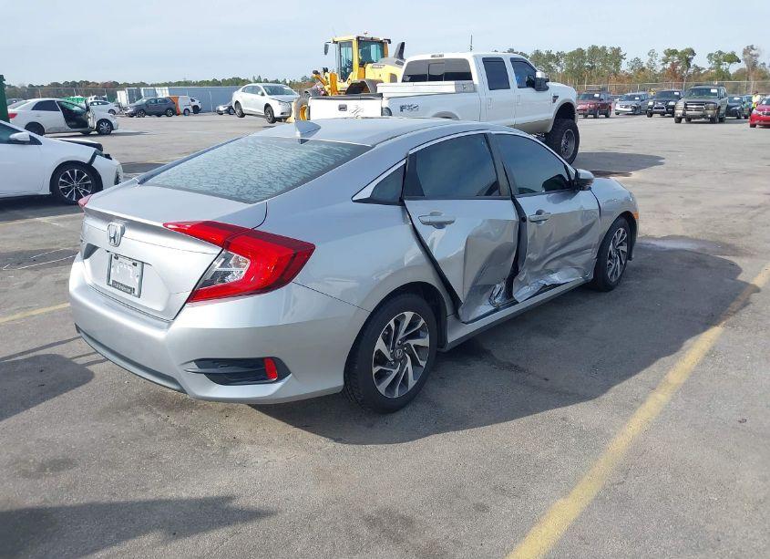 Photo 4 of 2017 Honda Civic EX (VIN 19XFC2F79HE016802)
