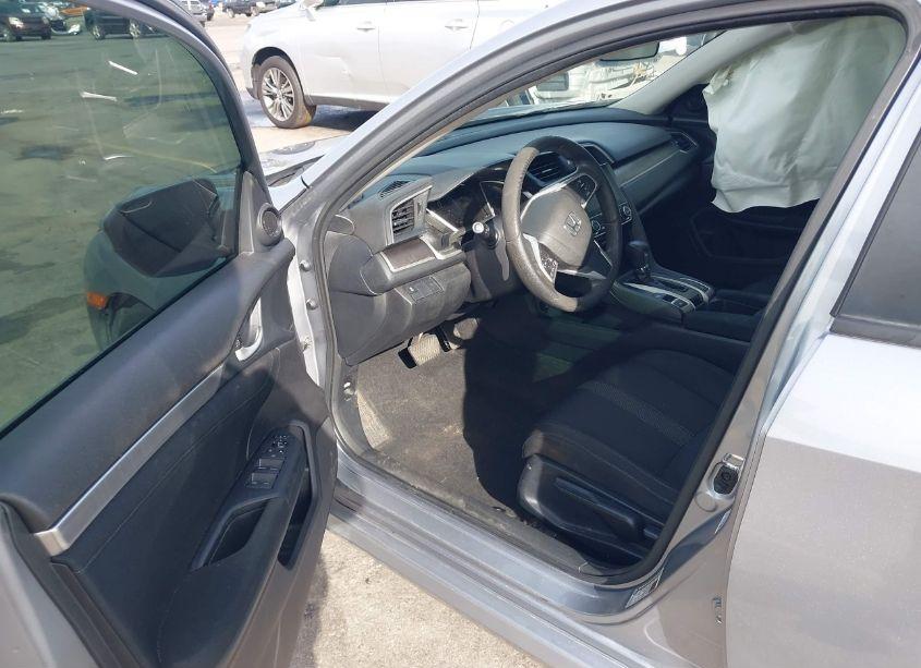 Photo 5 of 2017 Honda Civic EX (VIN 19XFC2F79HE016802)