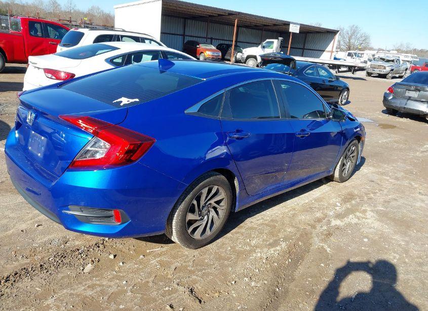 Photo 4 of 2017 Honda Civic EX (VIN 19XFC2F79HE035060)