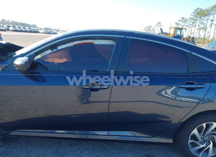 Photo 14 of 2017 Honda Civic EX (VIN 19XFC2F79HE046575)