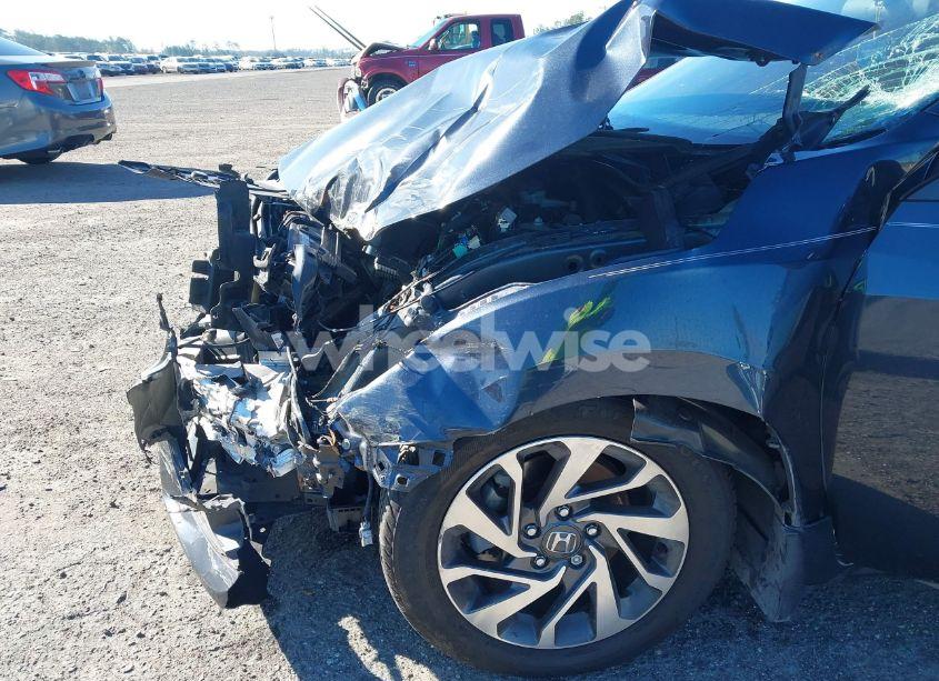 Photo 6 of 2017 Honda Civic EX (VIN 19XFC2F79HE046575)