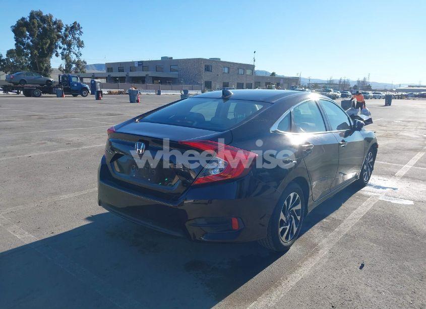 Photo 4 of 2017 Honda Civic EX (VIN 19XFC2F79HE203246)