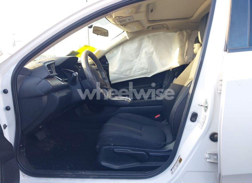 Photo 5 of 2017 Honda Civic EX (VIN 19XFC2F79HE205515)