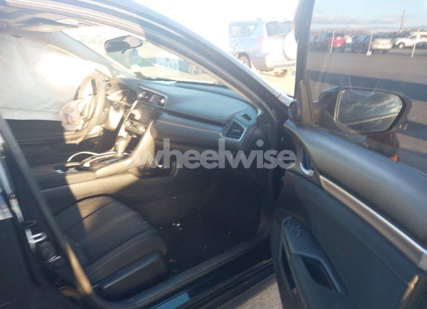 Photo 5 of 2017 Honda Civic EX (VIN 19XFC2F79HE224694)