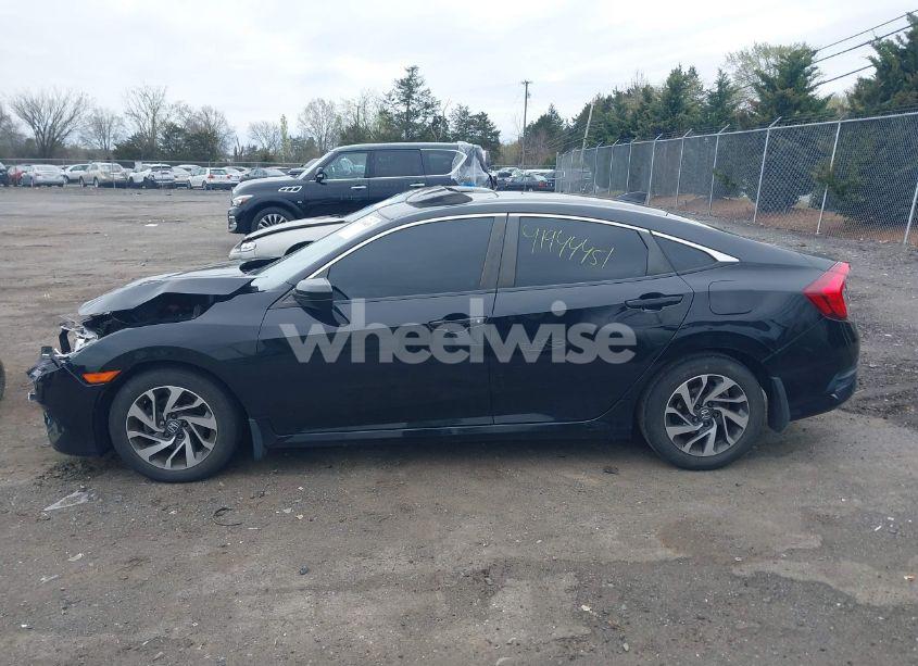 Photo 14 of 2018 Honda Civic EX (VIN 19XFC2F79JE000699)