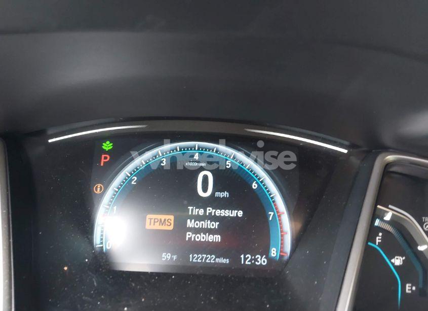 Photo 15 of 2018 Honda Civic EX (VIN 19XFC2F79JE000699)