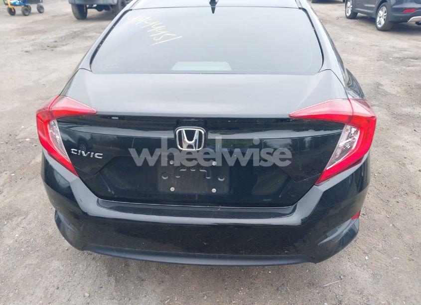 Photo 16 of 2018 Honda Civic EX (VIN 19XFC2F79JE000699)