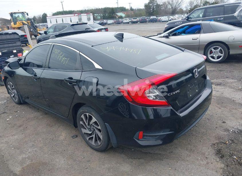Photo 3 of 2018 Honda Civic EX (VIN 19XFC2F79JE000699)