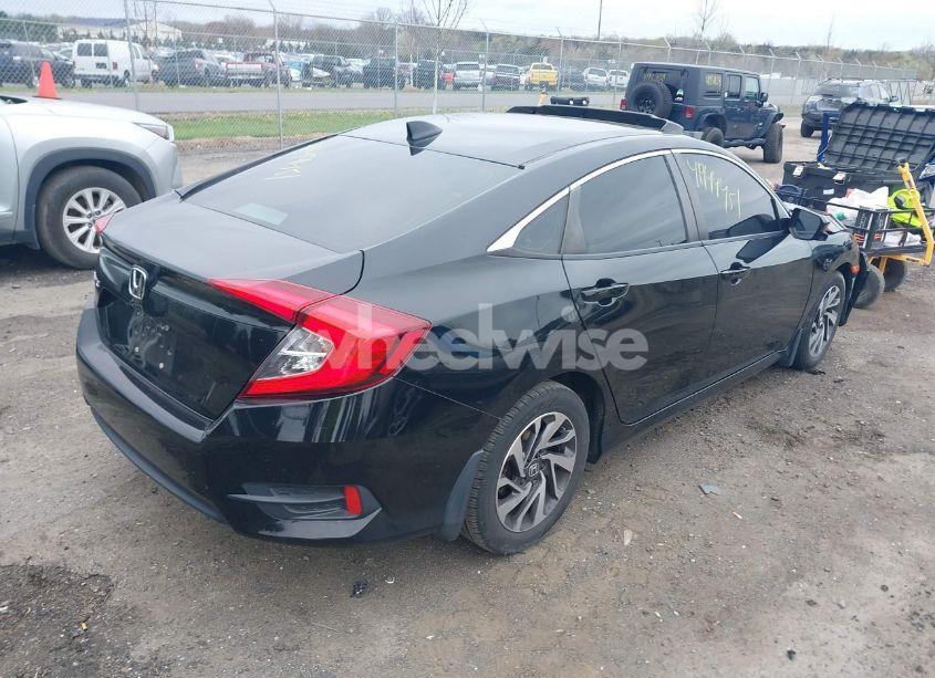 Photo 4 of 2018 Honda Civic EX (VIN 19XFC2F79JE000699)
