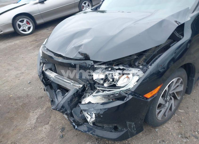 Photo 6 of 2018 Honda Civic EX (VIN 19XFC2F79JE000699)