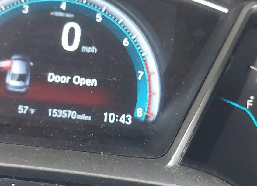 Photo 15 of 2018 Honda Civic EX (VIN 19XFC2F79JE003182)